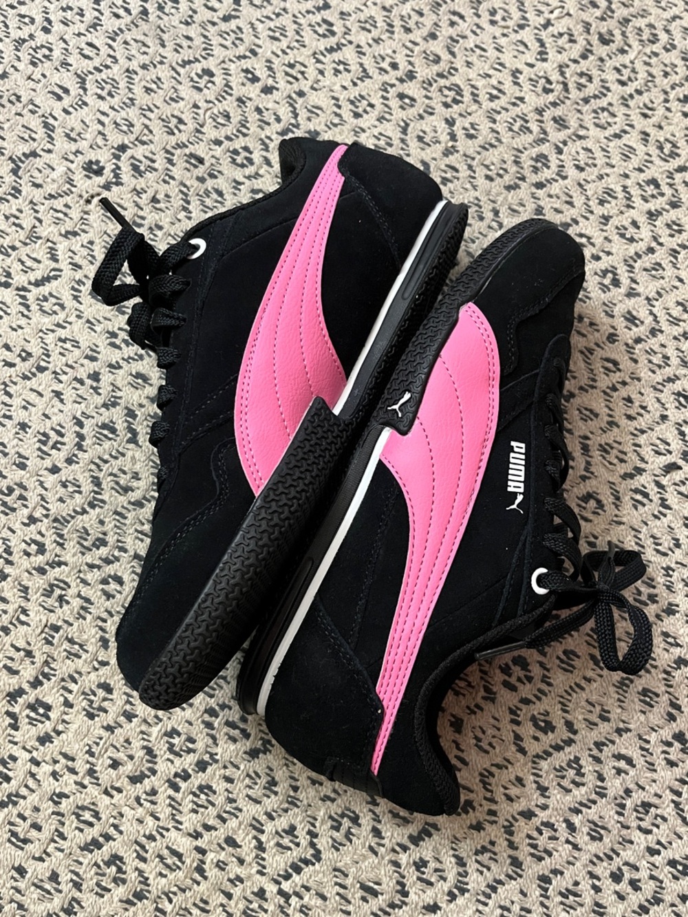 puma bella donna black & pink girls 5.5 / women’s 7